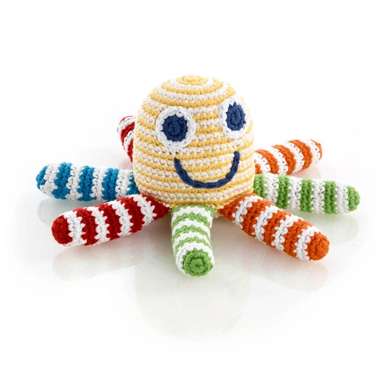  A happy little sea creature is a little hands' favorite! Our organic rainbow octopus rattle is colorful.